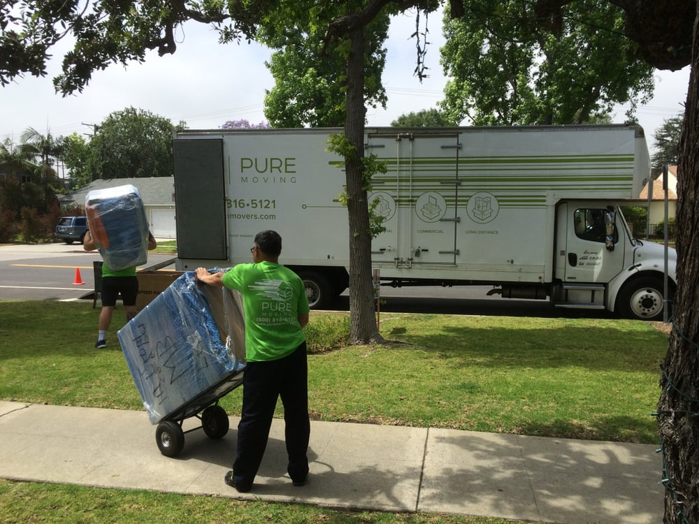 2026 01 puremovers.com lifestyle residential moving truck v1